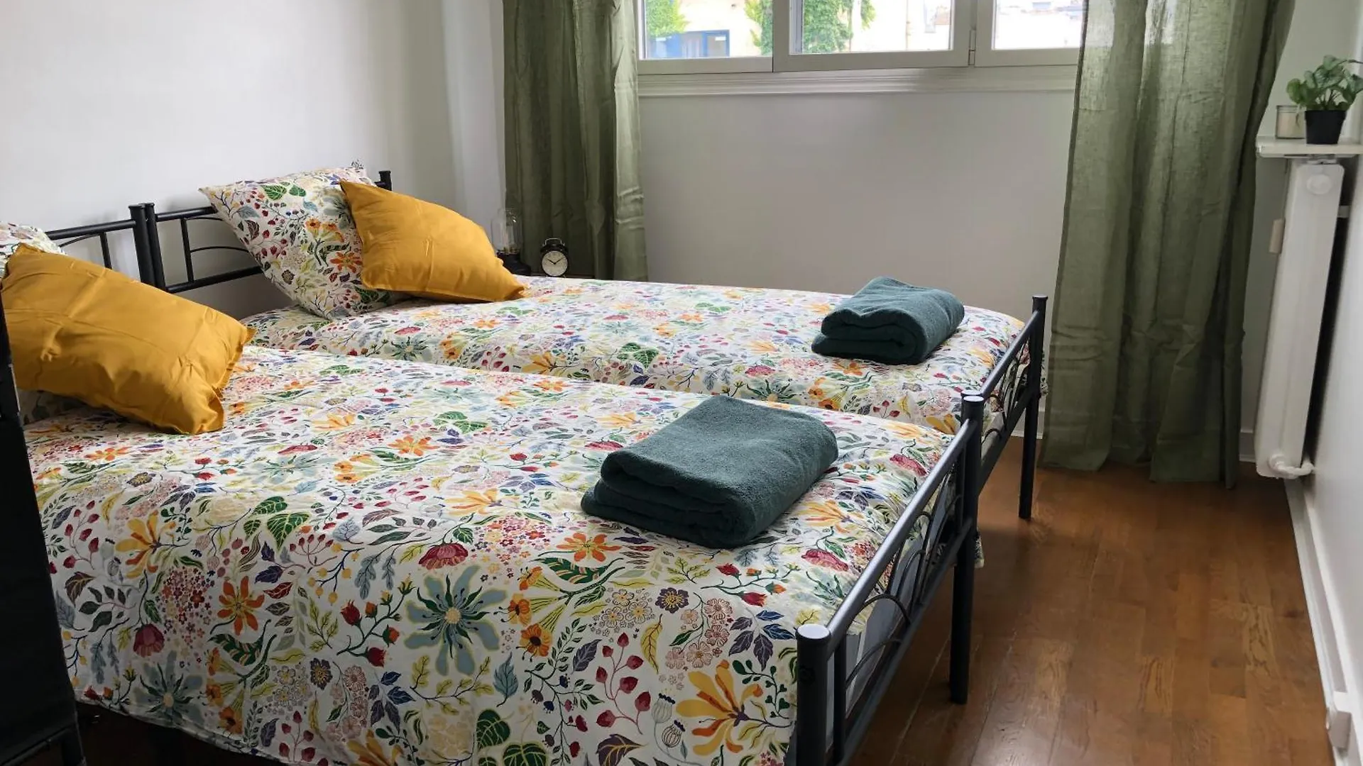 Apartment Appartement Familial Daguerre Paris France